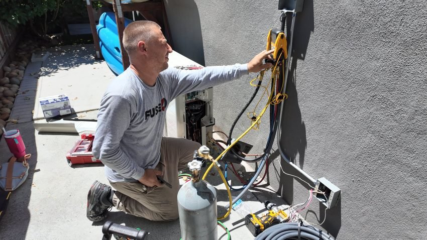 AC service in Newark