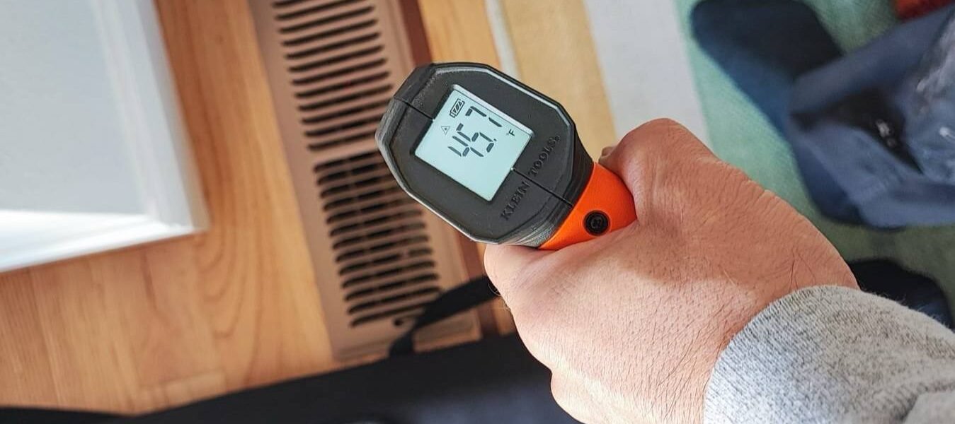Recommended thermostat settings for summer and winter